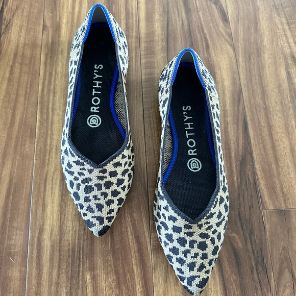 {Rothy’s} Leopard print they point ballet flat Size: 7 - Picture 2 of 6